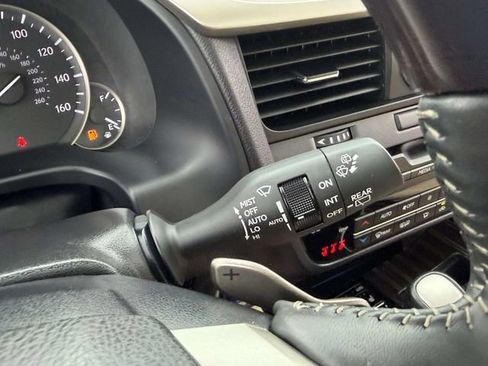 Used 2022 Lexus RX 450h AWD w/ Luxury Package image 33