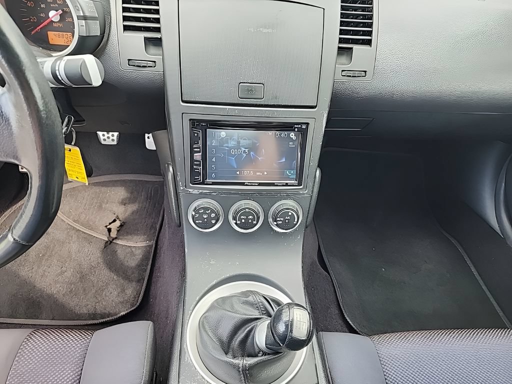 Used 2005 Nissan 350Z Enthusiast RWD image 19
