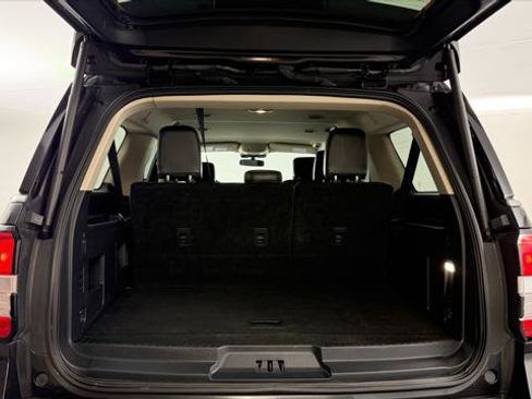 Used 2024 Ford Expedition Max XLT AWD/4WD image 18
