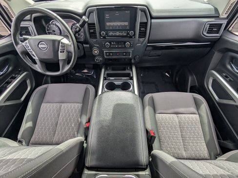 Certified 2024 Nissan Titan SV w/ SV Convenience Package image 15