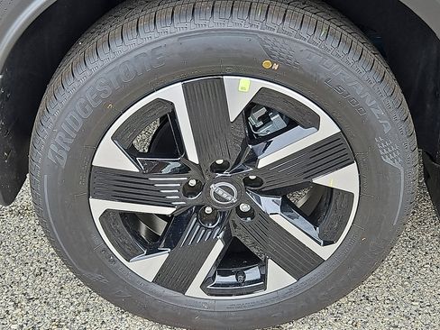 New 2026 Nissan Kicks SV w/ Cold Weather Package image 7