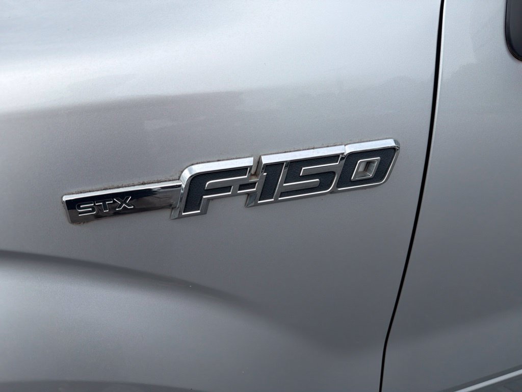Used 2011 Ford F150 STX w/ STX Decor Pkg RWD image 16
