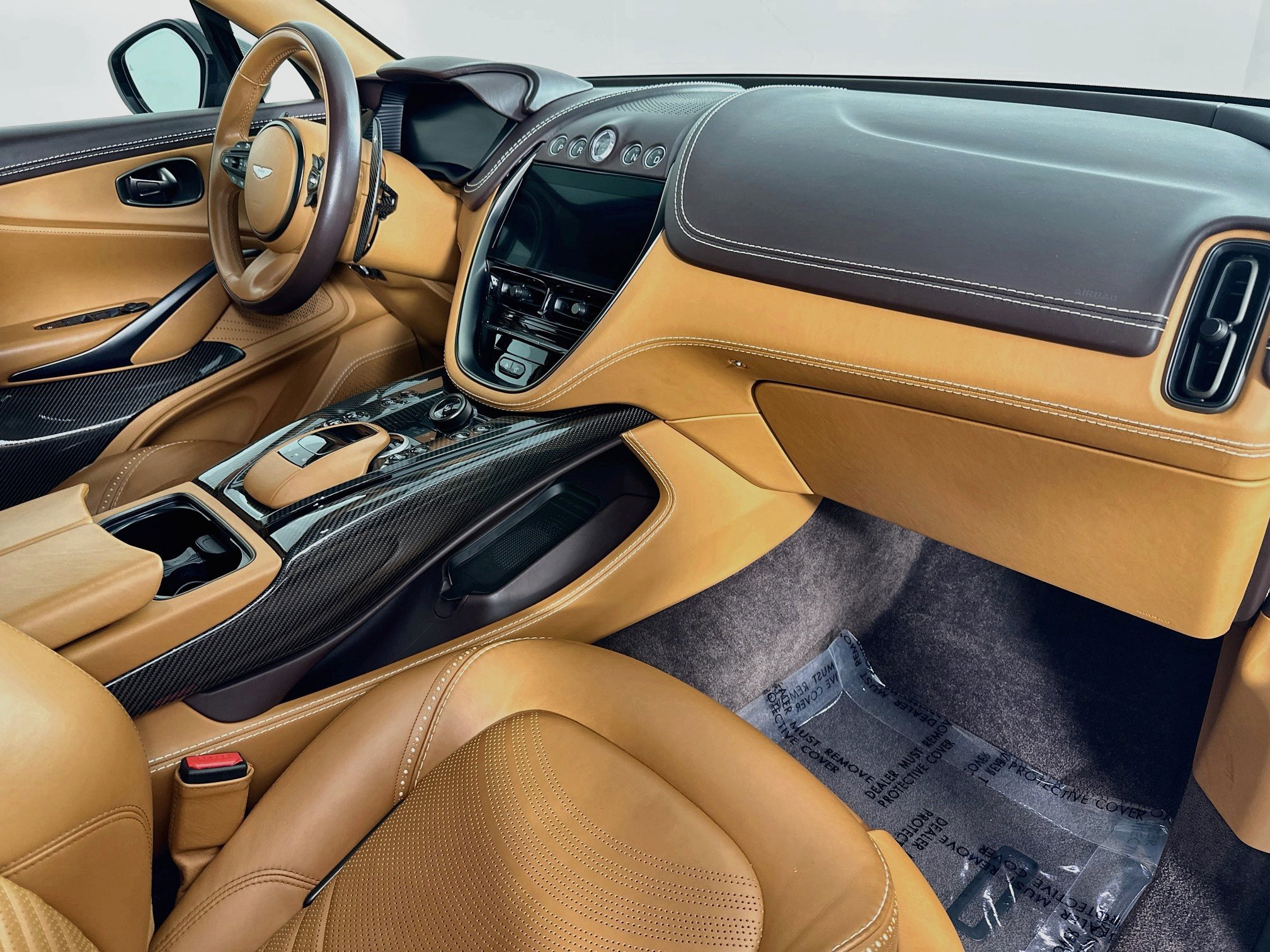 Used 2023 Aston Martin DBX 707 AWD/4WD image 32