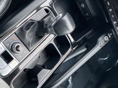 Used 2023 Kia Telluride S image 34