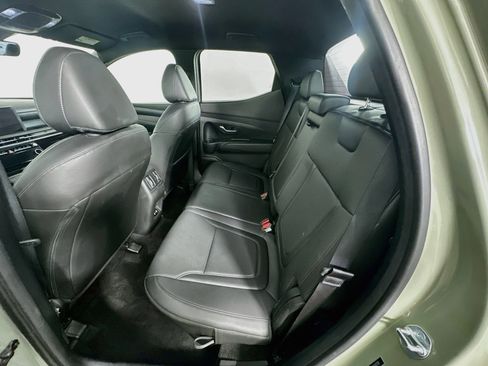 Used 2025 Hyundai Santa Cruz SEL FWD image 29