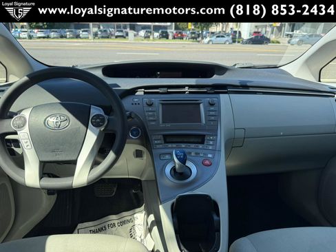 Used 2012 Toyota Prius Three image 15
