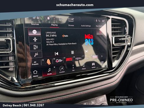 Used 2021 Dodge Durango R/T w/ Technology Group AWD/4WD image 22