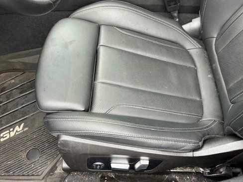 Used 2023 BMW 330i xDrive 330i xDrive image 33