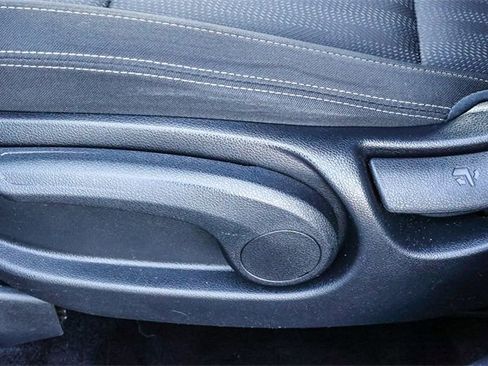 Used 2021 Kia Sportage LX image 23