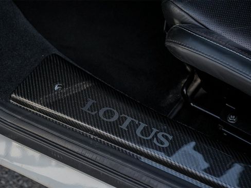 Used 2021 Lotus Evora image 35