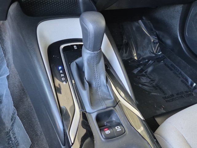 Used 2022 Toyota Corolla LE FWD image 22