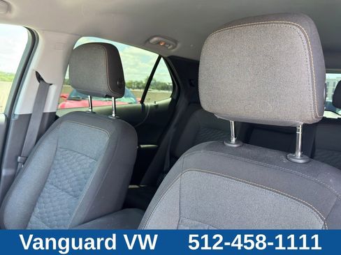 Used 2020 Chevrolet Equinox LT FWD image 12