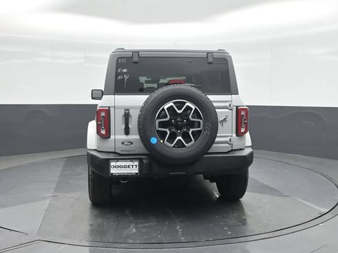 New 2026 Ford Bronco Outer Banks AWD/4WD image 17