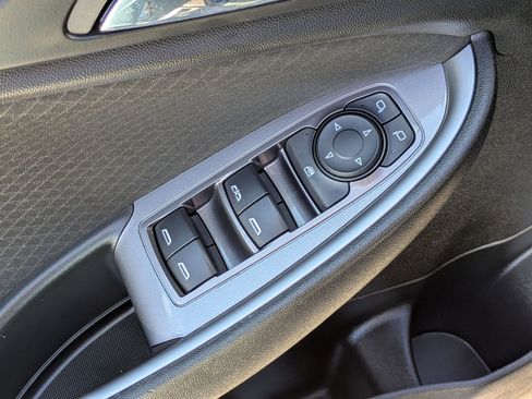 Used 2023 Chevrolet Malibu LT image 11