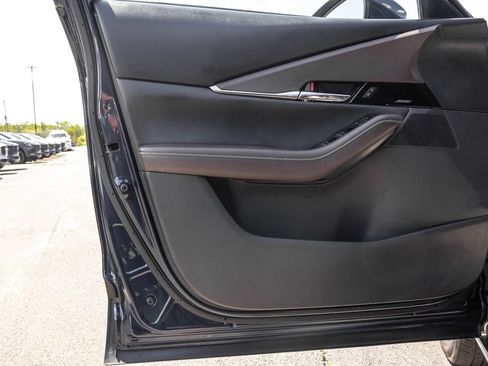 Used 2023 MAZDA CX-30 AWD 2.5 S w/ Premium Package image 26