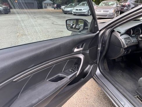 Used 2009 Honda Accord LX-S image 6