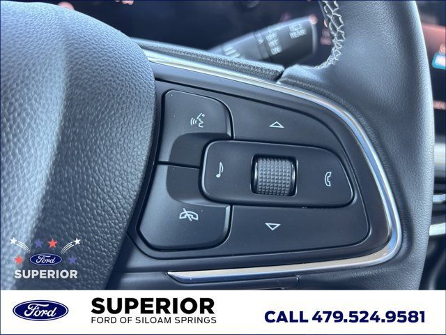 Used 2024 Buick Encore GX Avenir w/ Avenir Convenience Package AWD/4WD image 31