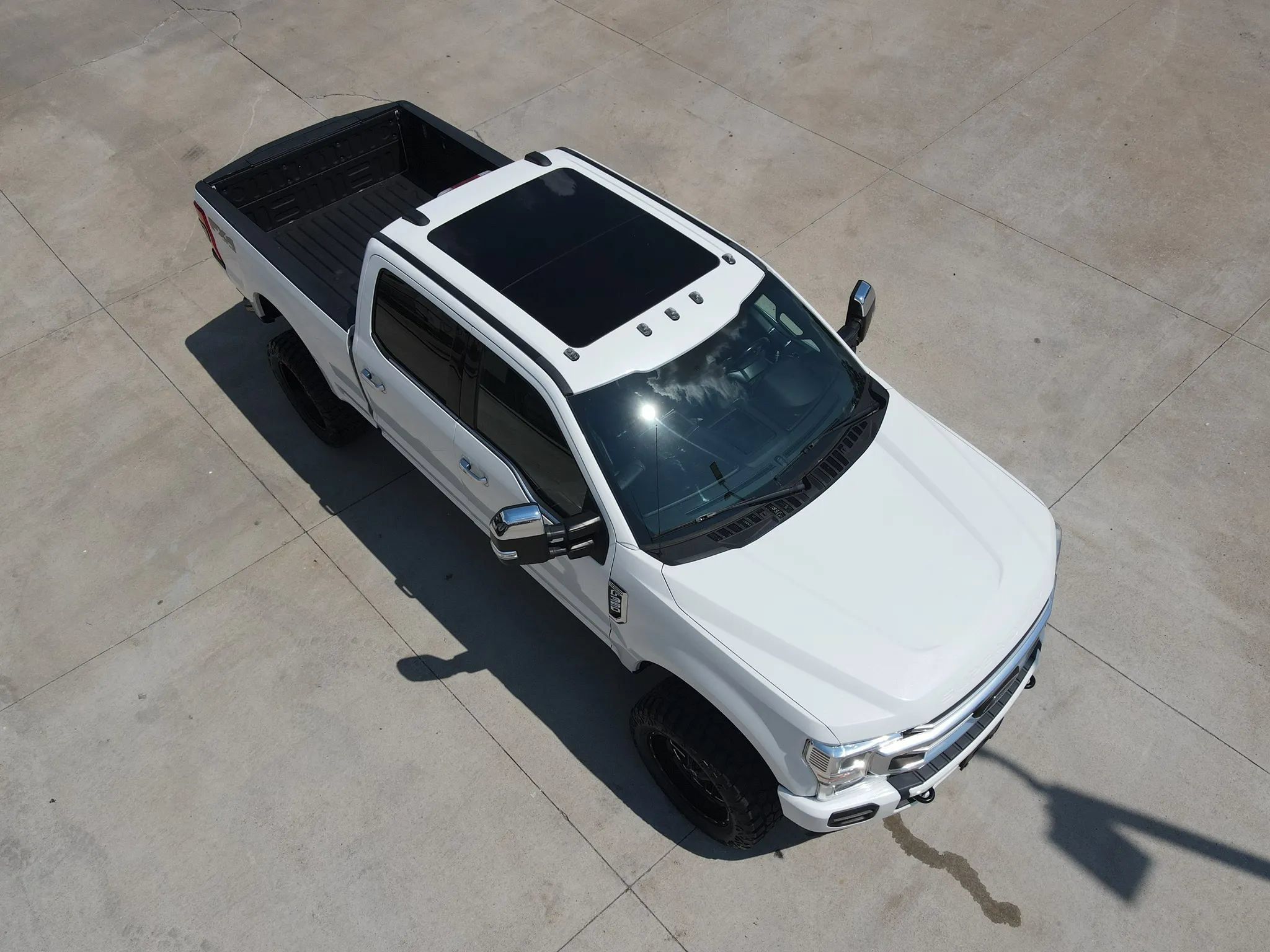 Used 2020 Ford F350 Platinum w/ FX4 Off-Road Package AWD/4WD image 52