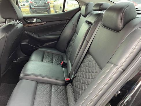 Used 2016 Nissan Maxima Platinum image 14