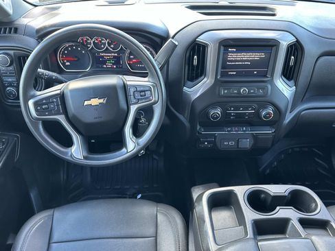 Used 2023 Chevrolet Silverado 3500 W/T w/ Gooseneck/5TH Wheel Package image 9