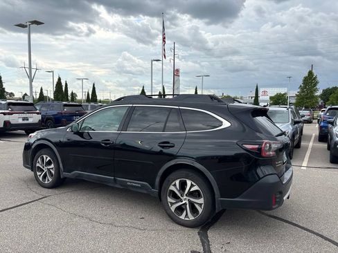Used 2020 Subaru Outback Limited XT w/ Popular Package #2 AWD/4WD image 6