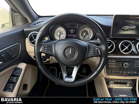 Used 2015 Mercedes-Benz CLA 250 4dr Sdn CLA 250 4MATIC image 13