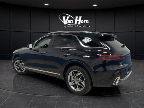 Used 2023 Genesis GV70 2.5T Advanced w/ Advanced Package image 3