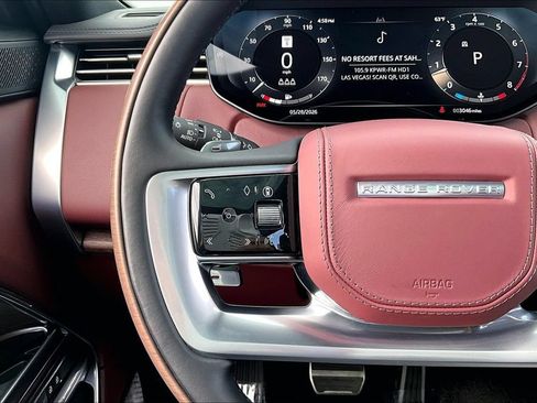 Certified 2025 Land Rover Range Rover Autobiography AWD/4WD image 11