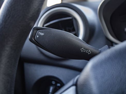 Used 2013 Ford Fiesta SE w/ Moon & Mood Pkg image 25