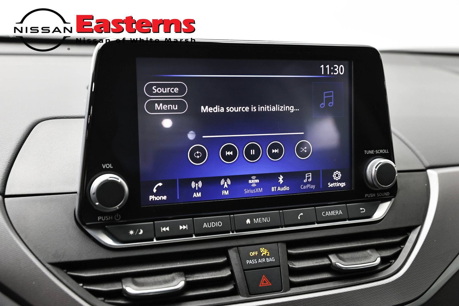 Used 2025 Nissan Altima 2.5 SR FWD image 19