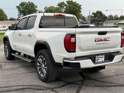 Used 2026 GMC Canyon Denali AWD/4WD image 6