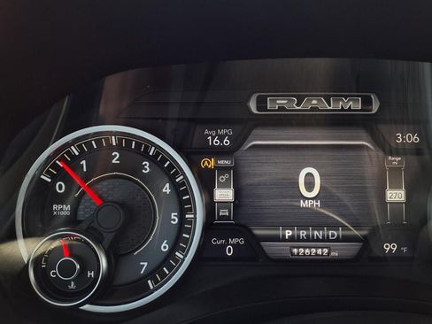 Used 2019 RAM 1500 Laramie AWD/4WD image 20