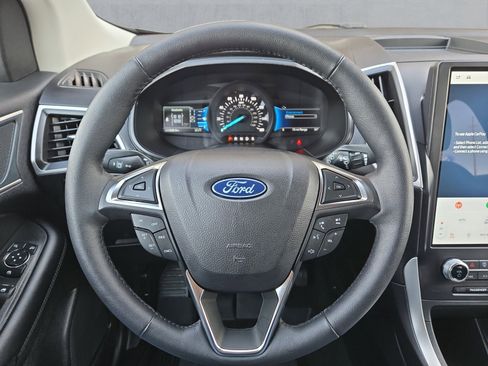 Certified 2024 Ford Edge SEL w/ Convenience Package image 13