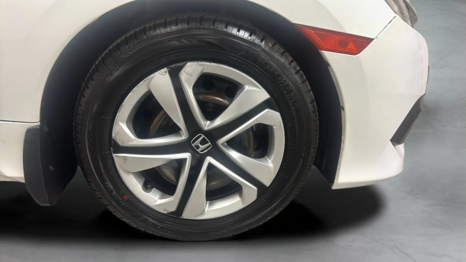 Used 2017 Honda Civic LX image 25