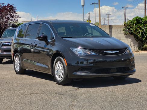 New 2026 Chrysler Voyager LX FWD image 3