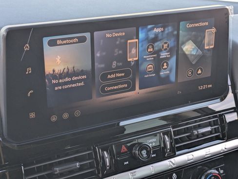 New 2026 Nissan Pathfinder SL image 16