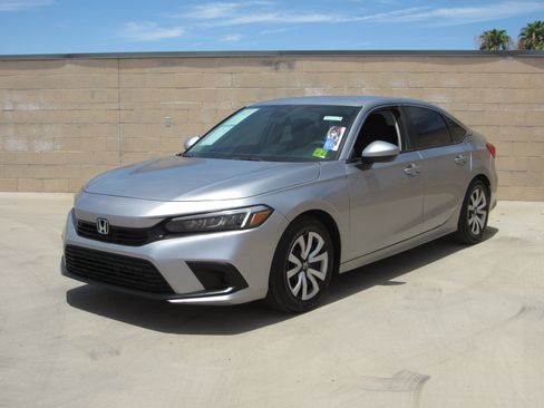 Used 2023 Honda Civic LX image 1