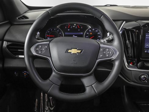 Used 2023 Chevrolet Traverse LT FWD image 25