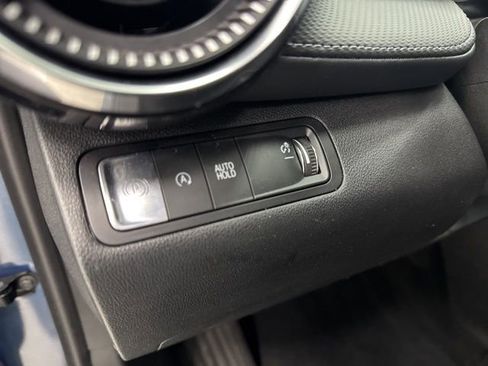 Used 2026 Chevrolet Equinox LT w/ Convenience Package II FWD image 11