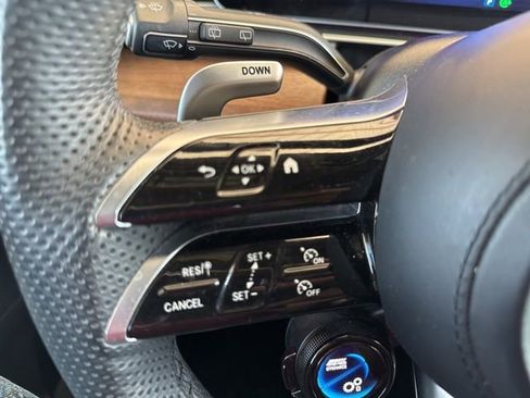 Used 2024 Mercedes-Benz GLE 53 AMG 4MATIC image 18