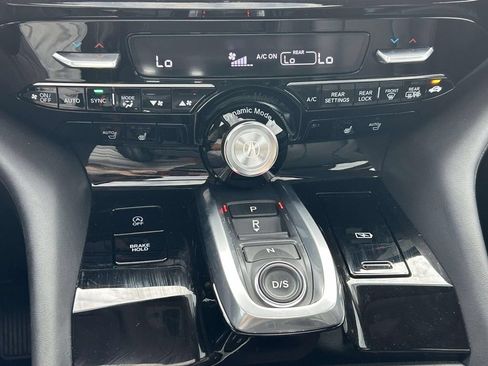 Used 2024 Acura MDX w/ Technology Package FWD image 26
