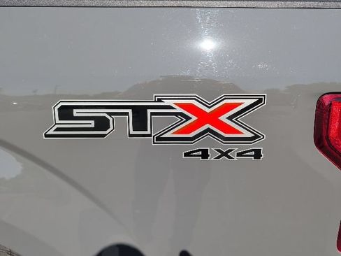 Used 2020 Ford F150 XL w/ Equipment Group 101A Mid AWD/4WD image 9