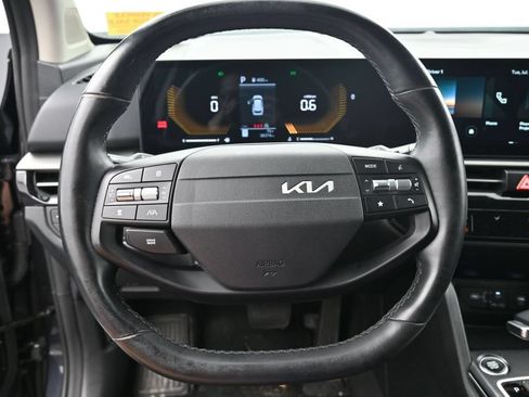Used 2026 Kia Sportage LX FWD image 23