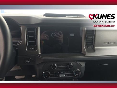 Used 2025 Ford Bronco Big Bend image 18