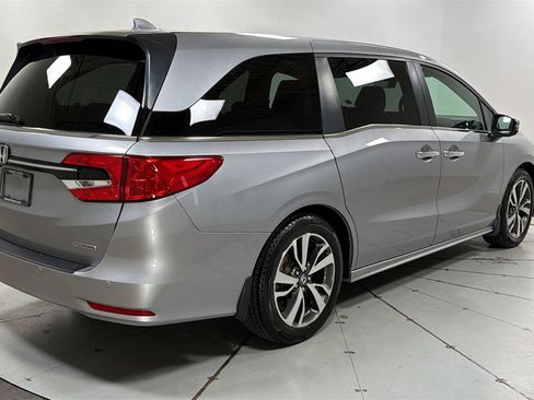 Used 2022 Honda Odyssey Touring image 5