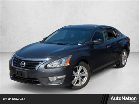 Used 2013 Nissan Altima 2.5 SV FWD image 1