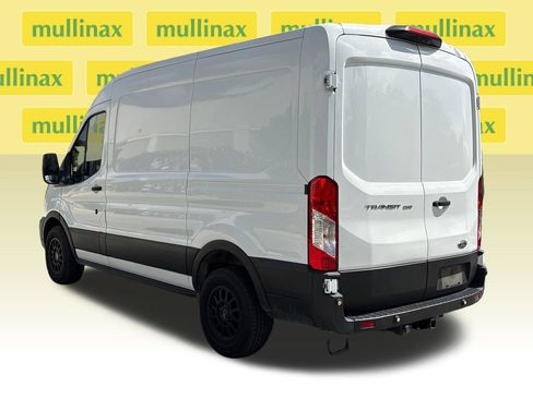 Used 2020 Ford Transit 250 Medium Roof RWD image 9