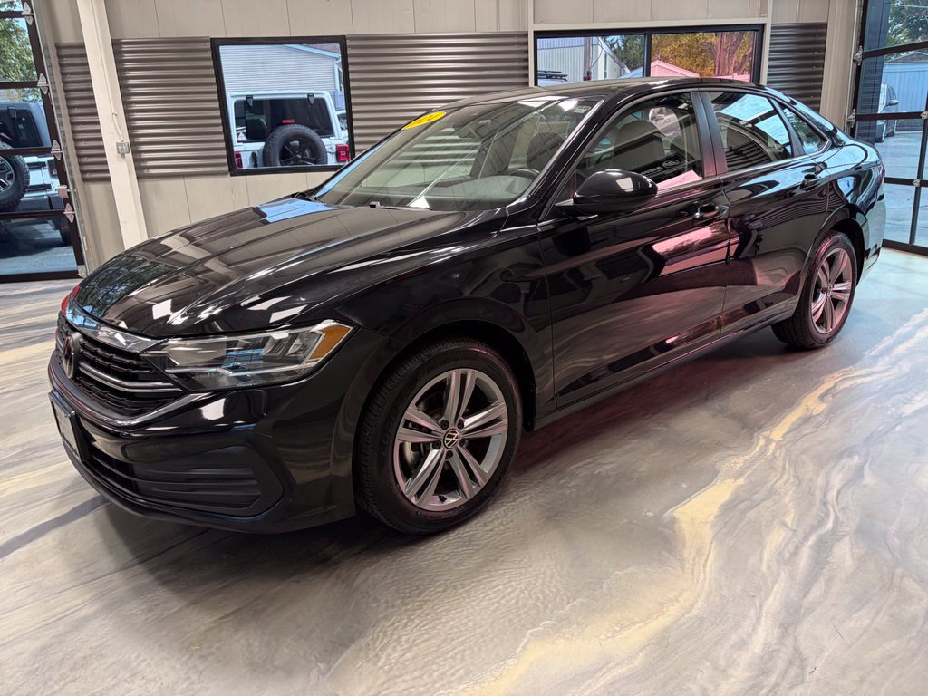 Used 2024 Volkswagen Jetta SE FWD image 33