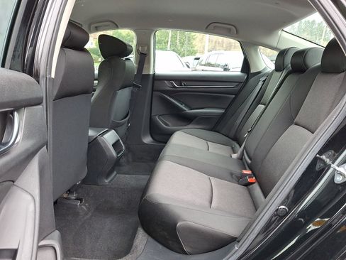 Used 2020 Honda Accord LX image 9