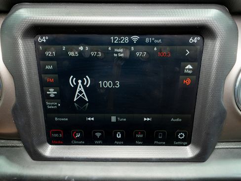 Used 2020 Jeep Wrangler Unlimited Rubicon image 18